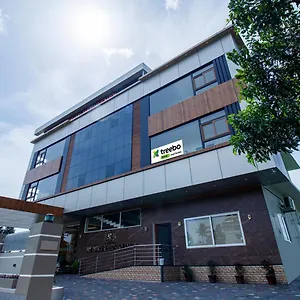 Treebo Amigos Residency Cochin Airport Indien
